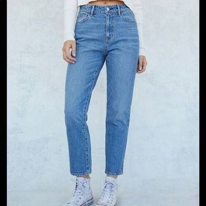 PacSun medium blue mom jeans